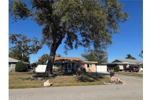 733 LAUREL AVENUE, VENICE, FL 34285 - MLS#MFRA4682657