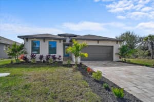 225 Baytree Dr, ROTONDA WEST