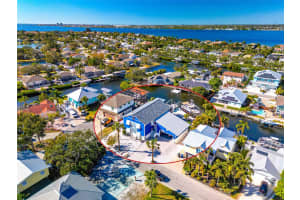 4211 3RD AVENUE, BRADENTON, FL 34208 - MLS#MFRA4682676