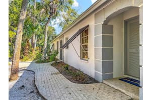 608 JEFFERSON AVENUE, SARASOTA, FL 34237 - MLS#MFRA4682678