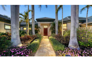 316 W Royal Flamingo Dr, SARASOTA 316 W Royal Flamingo Dr, SARASOTA