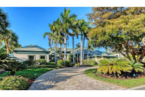 316 ROYAL FLAMINGO DRIVE, SARASOTA, FL 34236 - MLS#MFRA4682743