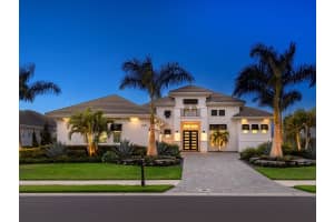 8493 PAVIA WAY, LAKEWOOD RANCH, FL 34202 - MLS#MFRA4682757