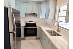 420 FIREHOUSE COURT, LONGBOAT KEY, FL 34228 - MLS#MFRA4682770