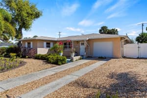 6111 DARTMOUTH DRIVE, BRADENTON, FL 34207 - MLS#MFRA4682788