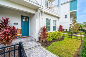 421 GOWDY ROAD, SARASOTA, FL 34237 - MLS#MFRA4682816