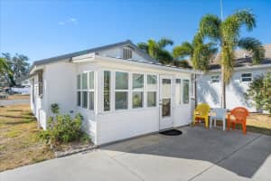 3315 FRY STREET, SARASOTA, FL 34239 - MLS#MFRA4682832