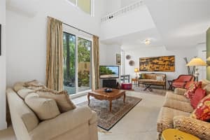 800 TAMIAMI TRAIL, SARASOTA, FL 34236 - MLS#MFRA4682840