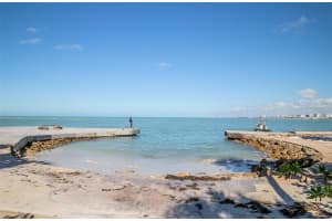 208 PASS KEY ROAD, SARASOTA, FL 34242 - MLS#MFRA4682842