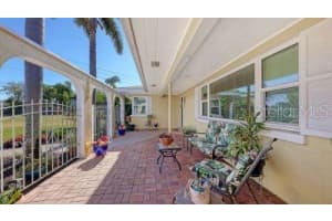 844 MAGELLAN DRIVE, SARASOTA, FL 34243 - MLS#MFRA4682852