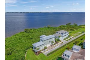 324 HARBOUR SOUND COURT, BRADENTON, FL 34209 - MLS#MFRA4682901