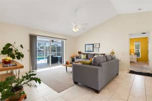 5836 HELEN WAY, SARASOTA, FL 34243 - MLS#MFRA4682914