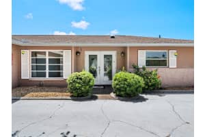 1260 LAKESIDE DRIVE, VENICE, FL 34293 - MLS#MFRA4682949