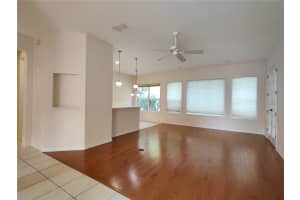 7625 CHARLESTON STREET, UNIVERSITY PARK, FL 34201 - MLS#MFRA4682976