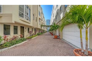 235 COCOANUT AVENUE, SARASOTA, FL 34236 - MLS#MFRA4683037