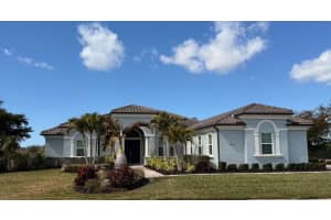 4820 Vasca Dr, SARASOTA