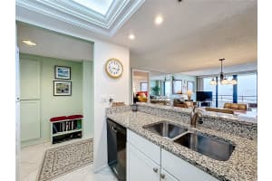 6415 MIDNIGHT PASS ROAD, SARASOTA, FL 34242 - MLS#MFRA4683086