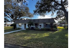 1335 Glendale Cir W #217, SARASOTA