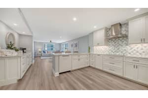 5780 MIDNIGHT PASS ROAD, SARASOTA, FL 34242 - MLS#MFRA4683108