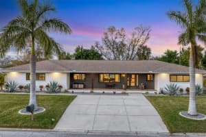 2411 VALENCIA DRIVE, SARASOTA, FL 34239 - MLS#MFRA4683111