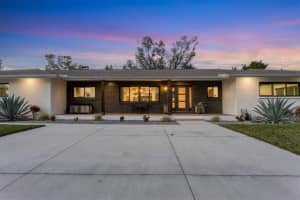 2411 VALENCIA DRIVE, SARASOTA, FL 34239 - MLS#MFRA4683111