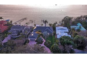 324 BAYSHORE DRIVE, OSPREY, FL 34229 - MLS#MFRA4683138