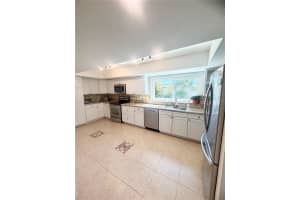 7463 DICKENS DRIVE, SARASOTA, FL 34231 - MLS#MFRA4683146