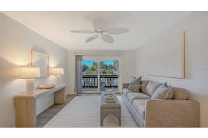 3201 BENEVA ROAD, SARASOTA, FL 34232 - MLS#MFRA4683171