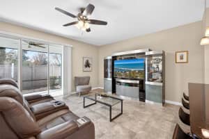 6421 BAYTOWN DRIVE, SARASOTA, FL 34240 - MLS#MFRA4683190