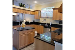 3624 PECK STREET, SARASOTA, FL 34238 - MLS#MFRA4683266