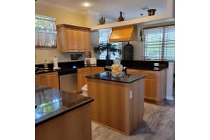 3624 PECK STREET, SARASOTA, FL 34238 - MLS#MFRA4683266