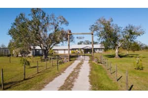 2222 MCCLELLAND DRIVE, ARCADIA, FL 34266 - MLS#MFRA4683321