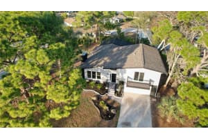 5667 CREEKWOOD DRIVE, SARASOTA, FL 34233 - MLS#MFRA4683396