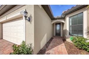 7675 SUMMERLAND COVE, BRADENTON, FL 34202 - MLS#MFRA4683413