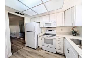 3628 LAKE BAYSHORE DRIVE, BRADENTON, FL 34205 - MLS#MFRA4683430