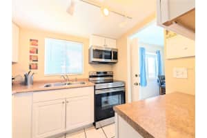 2535 FLAMINGO BOULEVARD, BRADENTON, FL 34207 - MLS#MFRA4683453