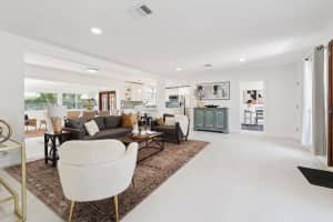 2335 TROPICAL SHORES DRIVE, ST PETERSBURG, FL 33705 - MLS#MFRA4683484