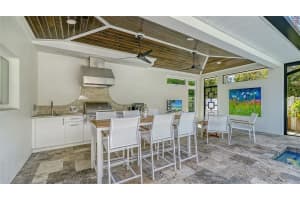1717 FIELD ROAD, SARASOTA, FL 34231 Sold 04/30/26