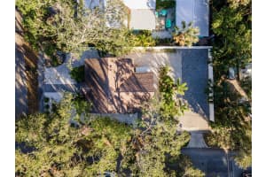 1704 WISCONSIN LANE, SARASOTA, FL 34239 - MLS#MFRA4683524