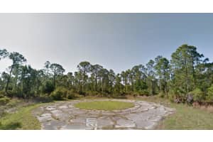 LAN CT, NORTH PORT, FL 34288 - MLS#MFRA4683599