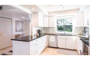 815 MONTROSE DRIVE, VENICE, FL 34293 - MLS#MFRA4683601