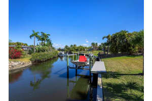 5669 America Dr, SARASOTA 5669 America Dr, SARASOTA