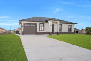 4003 10TH STREET, LEHIGH ACRES, FL 33976 - MLS#MFRA4683621