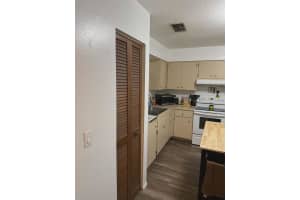 3947 LIBERTY AVENUE, SARASOTA, FL 34231 - MLS#MFRA4683622