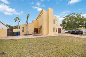 6515 MAUNA LOA BOULEVARD, SARASOTA, FL 34241 - MLS#MFRA4683636