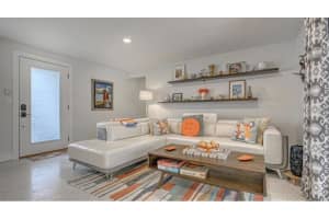 2904 HOMASASSA ROAD, SARASOTA, FL 34239 - MLS#MFRA4683642