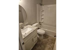 2744 HIDDEN LAKE BOULEVARD, SARASOTA, FL 34237 - MLS#MFRA4683649