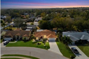 4608 VINTAGE DRIVE, SARASOTA, FL 34243 - MLS#MFRA4683712