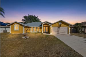 122 Valdiva St, PUNTA GORDA