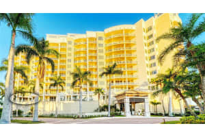 1300 BENJAMIN FRANKLIN DRIVE, SARASOTA, FL 34236 - MLS#MFRA4683750